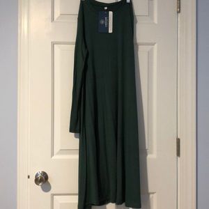 Long sleeve, hunter green dress